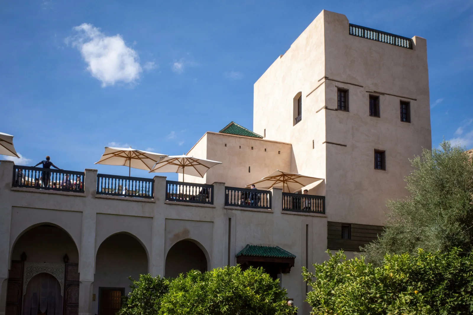Auberge Azul Ifni building and surroundings